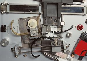 ガラスの汚れは簡単には落ちません