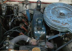 アクリル板製の看板を生み出す工場